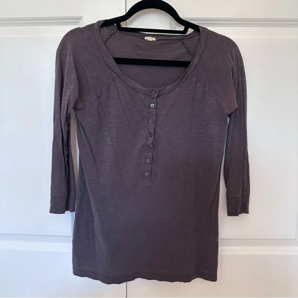 Vintage Style Women's J.Crew Dark Gray 3/4 Sleeve Henley Top